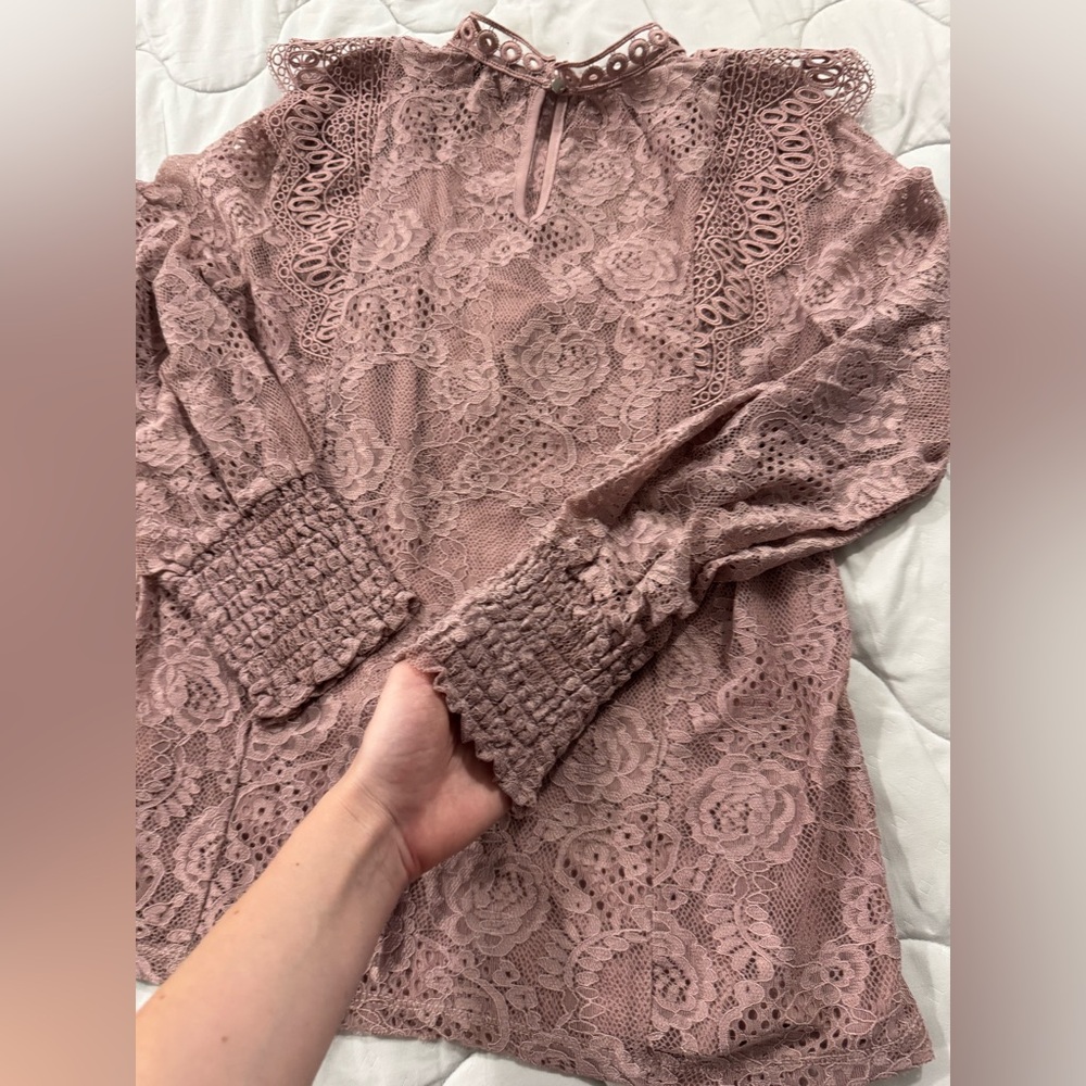 Cable & Gage Blush Lace Blouse View 3